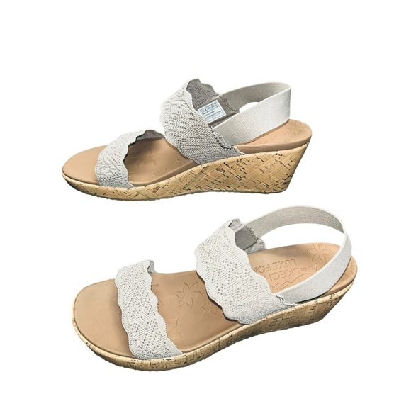 Skechers New Women’s Beverlee-Timeless Touch Wedge Sandal – Size 11 - Picture 7 of 12